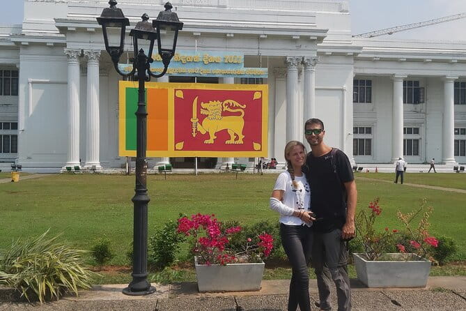 Private Colombo Tuk Tuk City Tour - The guide matters more than the vehicle