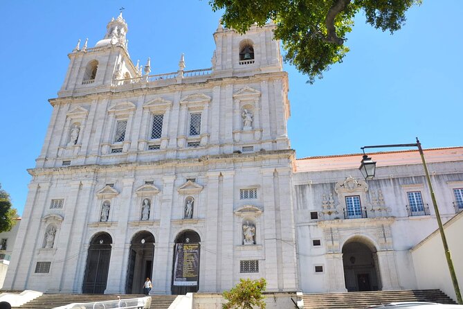 Private Eco Tuk Tuk Tour of Lisbon's Center Essential Landmarks - Should you book this tour?