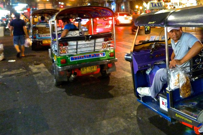 Private : Evening City Tour in Bangkok by Tuk-Tuk (SHA Plus) - The Grand Palace after dark