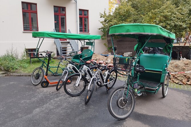 Private Guide Up to Group 6 - ONE Rickshaw, (E)Bikes, E-Scooters - Starting near the Berlin TV Tower