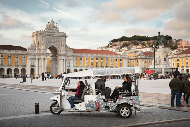 Private Half-Day Eco Tuk Tuk Tour in Lisbon - Ginjinha and the human side of the tour