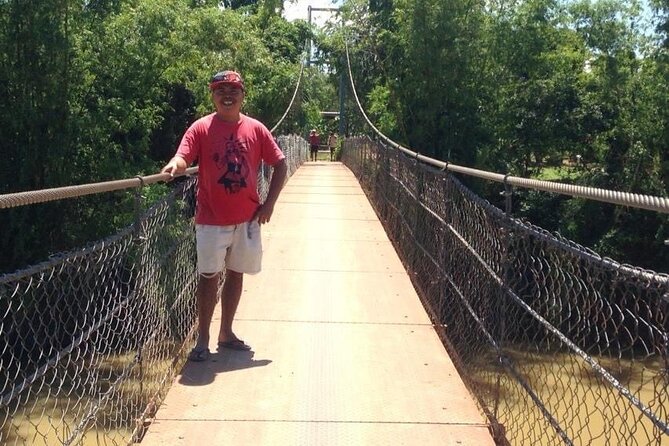 Private Half-Day Tuk Tuk Tour in Battambang - A short stop at Battambang’s hanging bridge