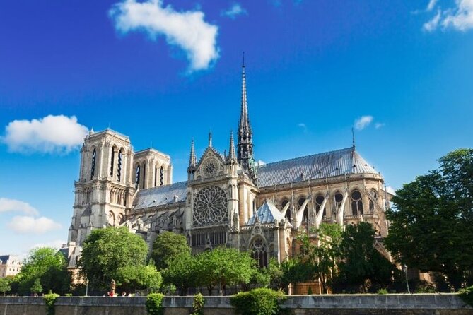 Private Highlights of Paris Tuk-Tuk Experience - Notre-Dame and the Meaning of the 2019 Fire