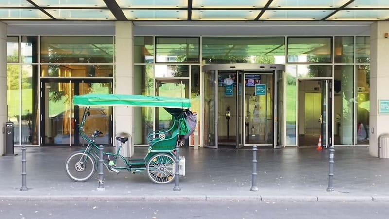 Private (Multi) Rickshaws with Pick-up Hotel - Why an e-rickshaw works well in central Berlin