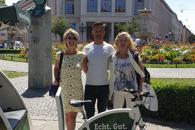 Private Munich Rickshaw City Tour and English Garden - Max-Joseph-Platz and Munich’s royal side