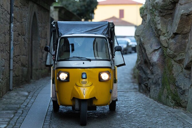Private Port: Tuk Tuk and boat with local guides - Why the sunset departure changes the outing