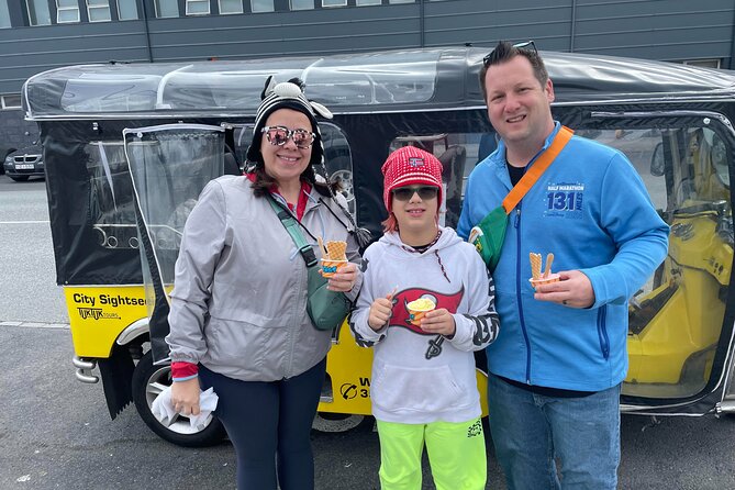 Private Reykjavík Tuk Tuk – City Highlights Tour - Who should book this private city tour?