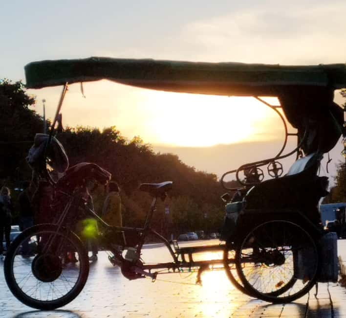 Private Rickshaw Taylor Made By Night Tour - What the two-hour route gives you