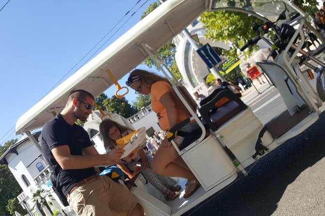 Private Sightseeing Tour using Electric Tuk Tuk Ride in Budapest - Buda Castle and the hilltop views