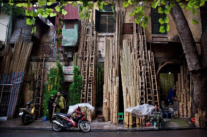 Private Tour: Hanoi City Tour Including Water Puppet Show and Cyclo Ride - Ba Dinh Square and the Ho Chi Minh sites