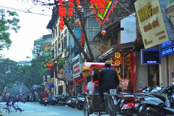 Private tour - Hanoi old quarter cyclo tour (2 hours) - The best way to use the two-hour ride