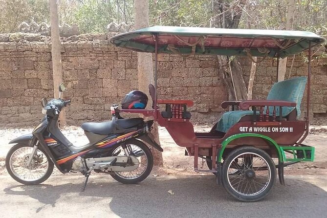 Private Tour in Angkor Wat by Tuk Tuk - Ta Keo offers a simpler, more severe profile