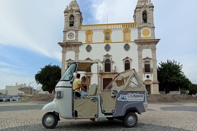 Private Tour throughout Faro in a TukTuk - A private start beside Faro’s harbour