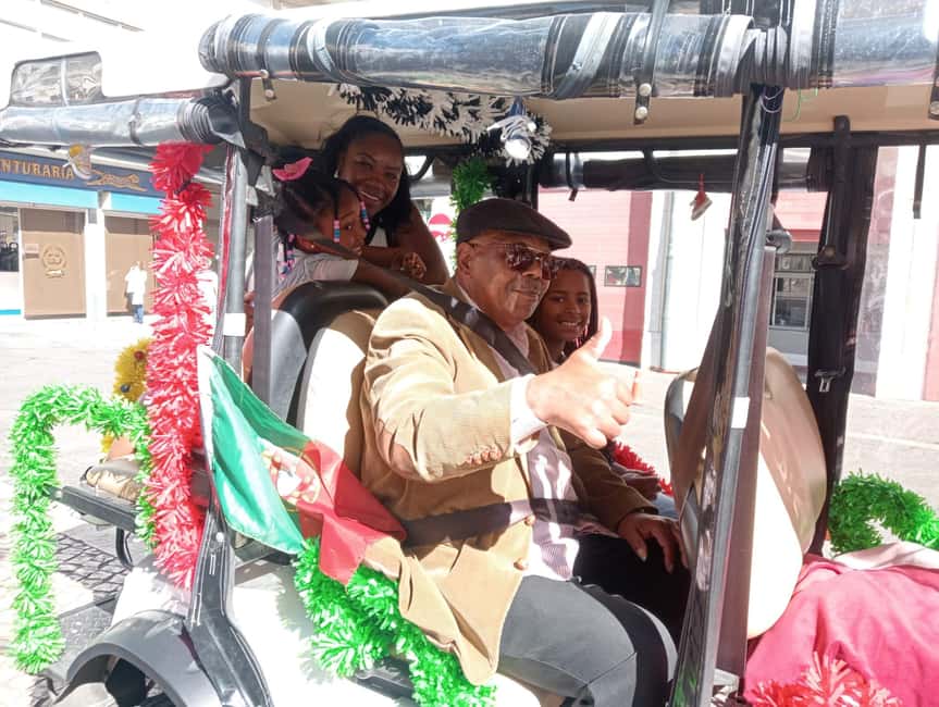 Private tours of Lisbon in 100% electric tuk-tuks - Why a local guide makes a difference