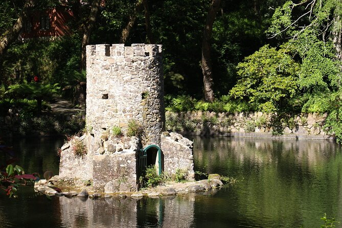 Private Tuk Tuk Half Day Tour in Sintra - Monserrate and the quieter palaces