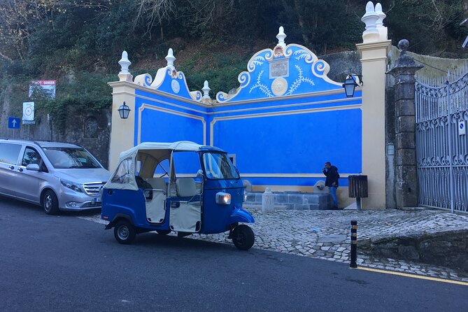 Private Tuk Tuk Tour of Sintra and Beaches in 2.5h - Praia das Maçãs and the change to the coast