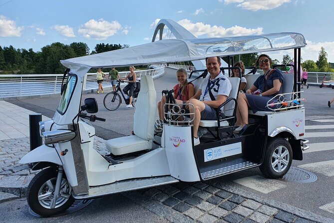 Private TukTuk guided tour in Helsinki 1,5 hours - Helsinki Cathedral and the Historic Center