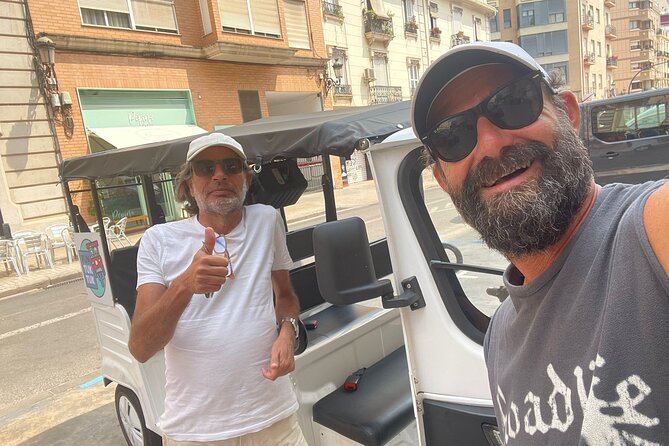 Private TukTuk Tour 2 Hours of Valencia - A look at Ruzafa before returning