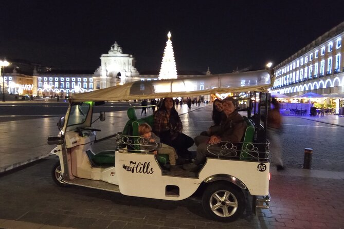 Private Tuktuk Tour - Amazing Old Town Lisbon- w/ pickup hotel - Ending in Alfama with a little ginjinha