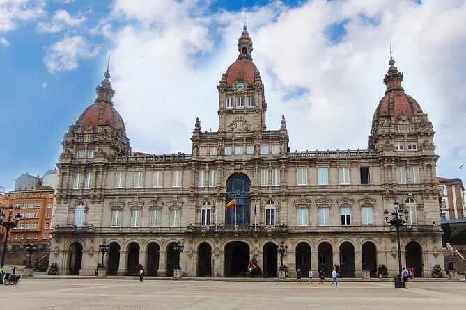 Private VIP Tour EN Tuk tuk A Coruña - What the $313.24 group price really buys