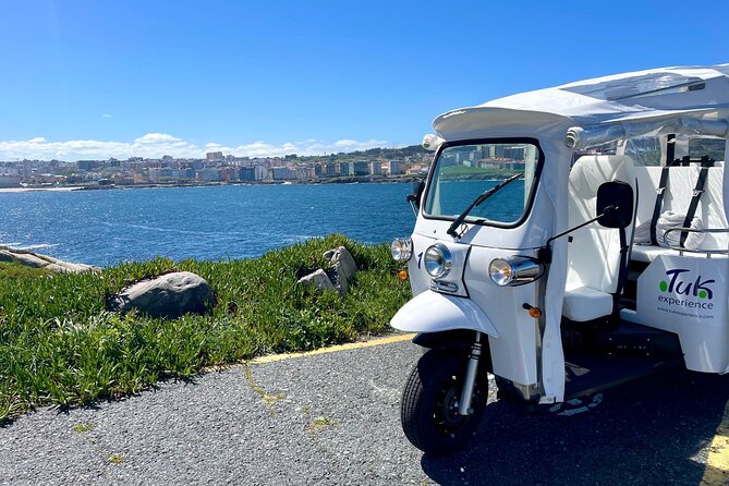 Private VIP Tour EN Tuk tuk A Coruña - From the harbor to the City of Glass