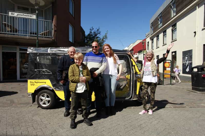 Reykjavík Tuk Tuk Tour - A quick electric ride through central Reykjavík