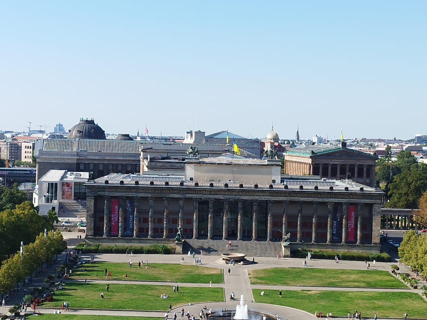 Rickshaw for 2 and Driver-Shared Guide (Combo Vehicle Group) - Gendarmenmarkt and Bebelplatz