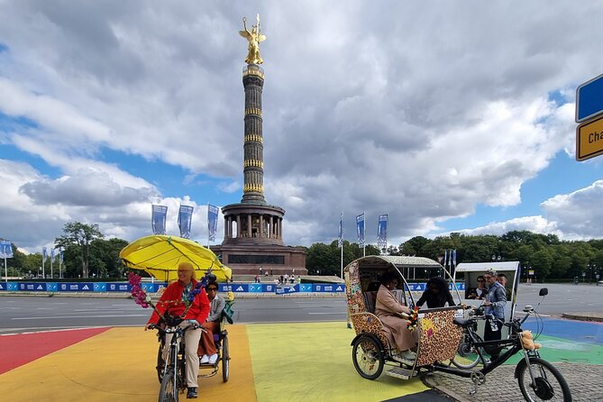 Rickshaw Sightseeing City Tours Berlin - Rikscha Tours - Unter den Linden, Gendarmenmarkt, and Bebelplatz