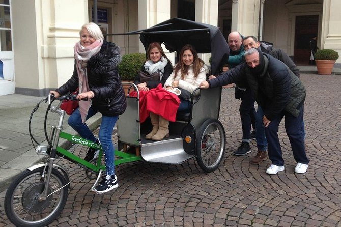 Rickshaw tour in Genova - Through the Caruggi, Genoa’s Narrowest Streets