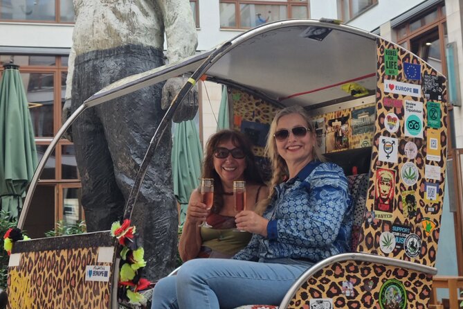 Romantic Berlin Rickshaw City and Photo Tour - incl. pick-up - Potsdamer Platz and the modern city