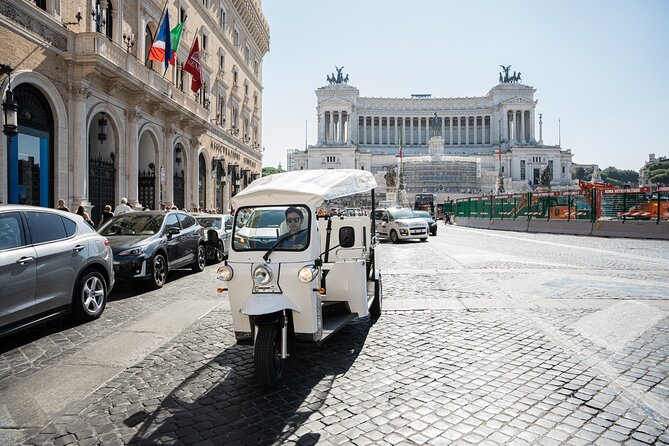 Rome 2h Tuk-tuk Tour with Prosecco & Hidden Gems - Starting near Piazza della Cancelleria
