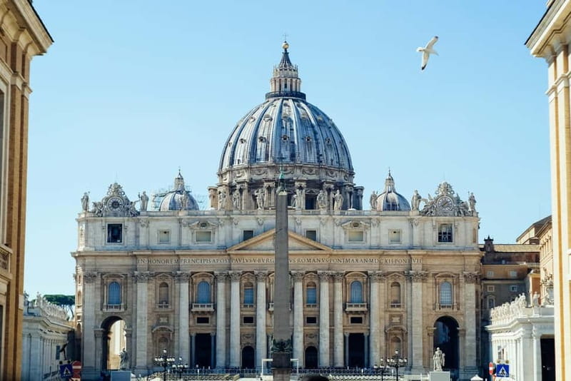 Rome: City Center Private Tour With Tuk-Tuk - Why a tuk-tuk works well in Rome