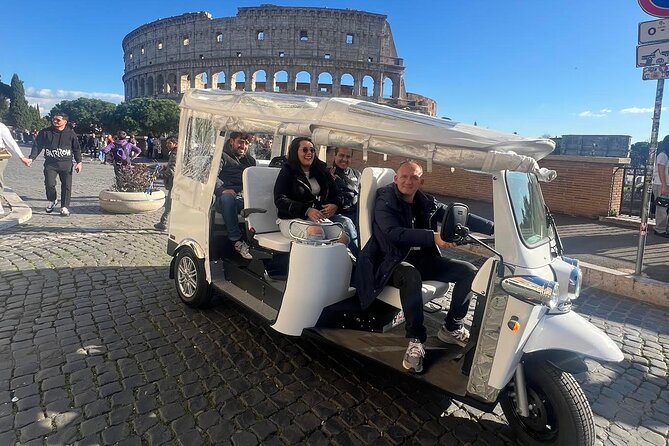 Rome:Tuk-Tuk Private Tour of the City Center - Trevi Fountain and the Spanish Steps