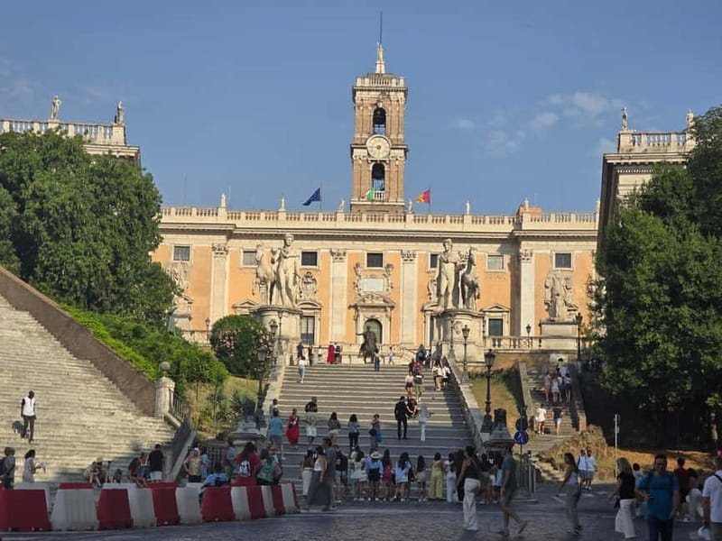 Rome: Tuk Tuk Tour of the Rome City Center - Key points at a glance