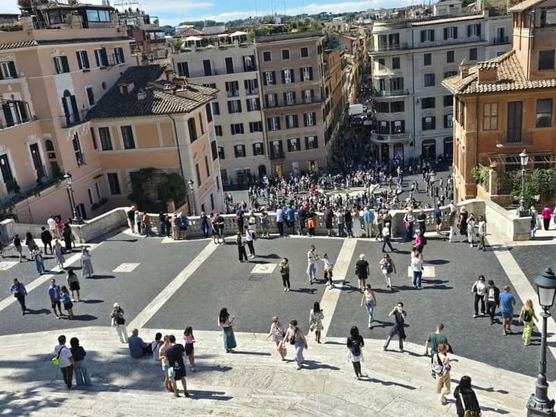 Rome: Tuk Tuk Tour of the Rome City Center - Pincio Terrace for one of the tour’s best views