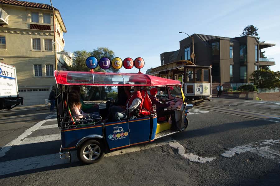 San Francisco: Private City Tour by Electric Tuk-Tuk - Through the Marina, Civic Center, and Union Square