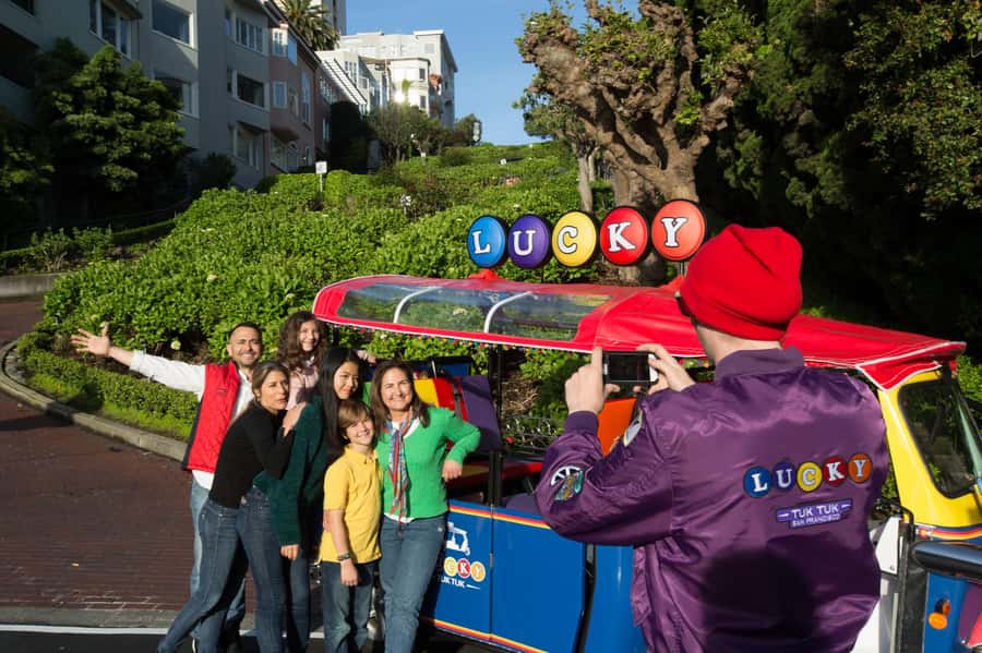 San Francisco: Private City Tour by Electric Tuk-Tuk - Chinatown, Jackson Square, and the Financial District