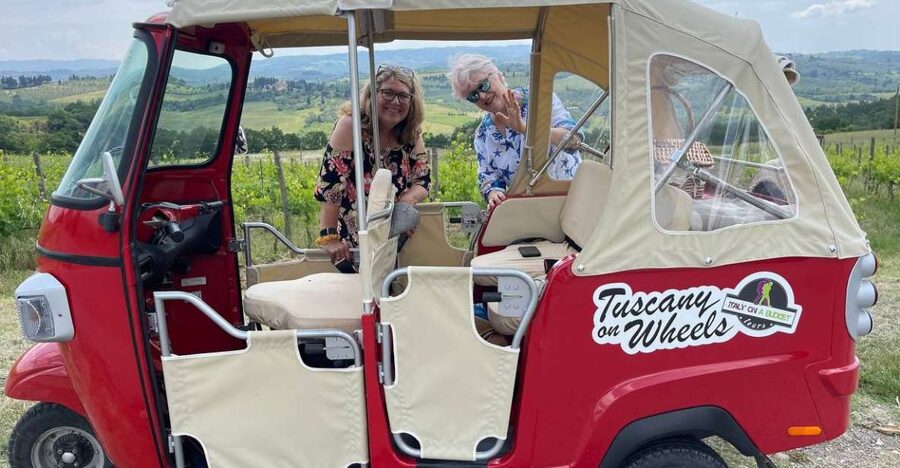 San Gimignano: Chianti Hills Tuk-Tuk Tour for 2 - Key points to know before booking