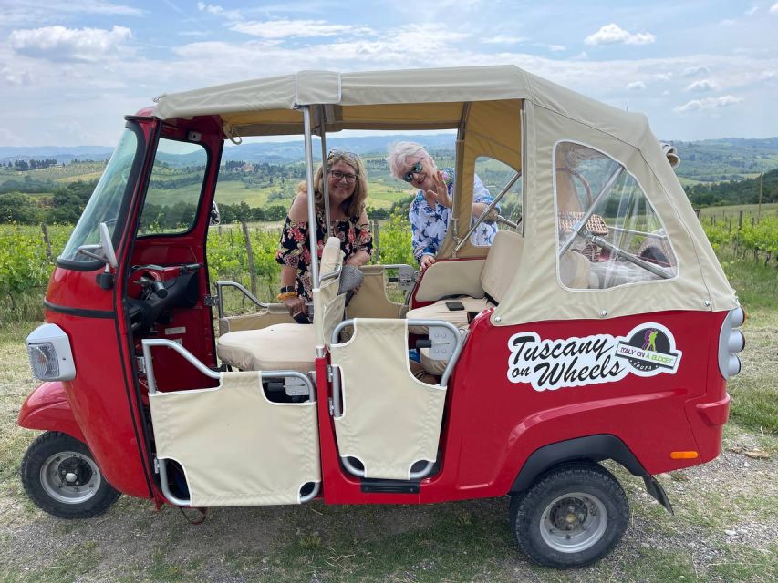 San Gimignano: Chianti Hills Tuk-Tuk Tour for 2 - The ride through vineyards, olive groves, and cypress roads