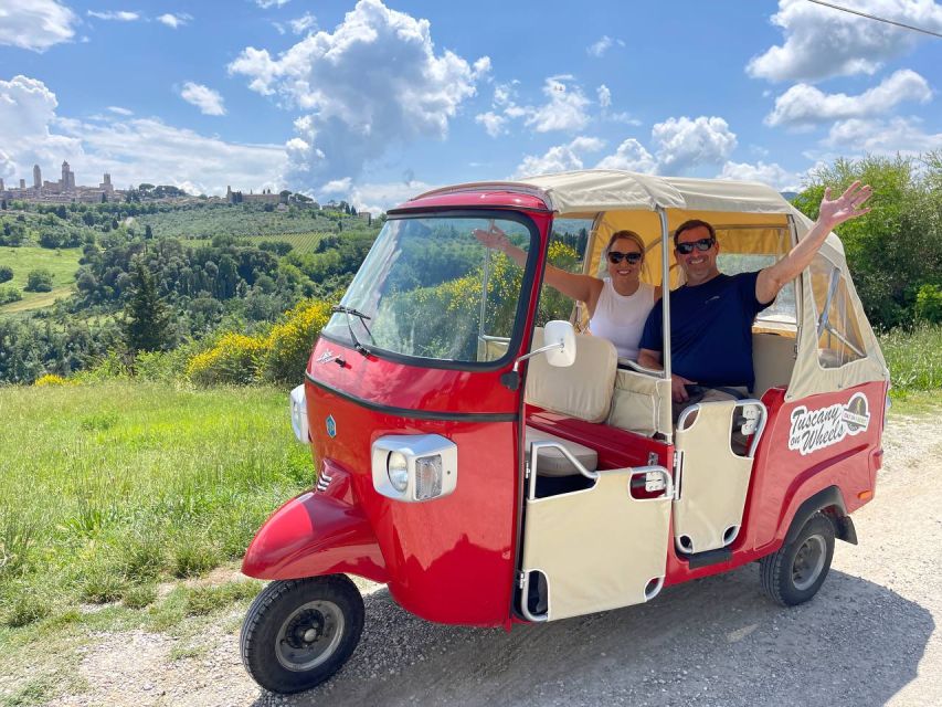 San Gimignano: Chianti Hills Tuk-Tuk Tour for 2 - What the two-person limit means