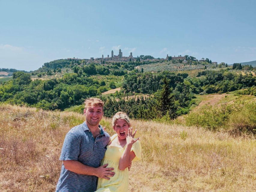 San Gimignano: Chianti Hills Tuk-Tuk Tour for 2 - Starting near San Gimignano in Poggibonsi