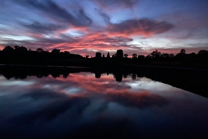 Siem Reap: 1 Day Angkor Wat + Sunrise Private Tour with Tuk-Tuk - Bayon closes the main temple circuit