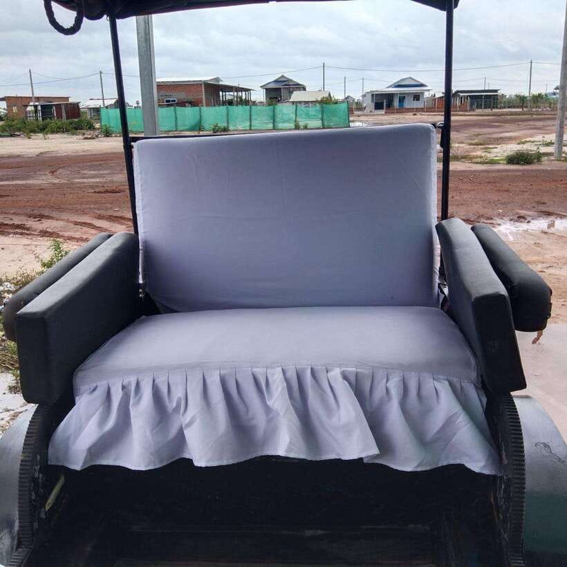 Siem Reap: Angkor Temples Tour by a Private Tuk Tuk - Why a private tuk tuk works well at Angkor