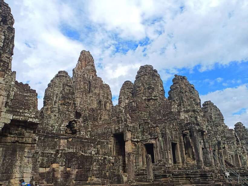 Siem Reap: Angkor Wat Private Tour by Tuk Tuk - Why a tuk tuk makes sense here