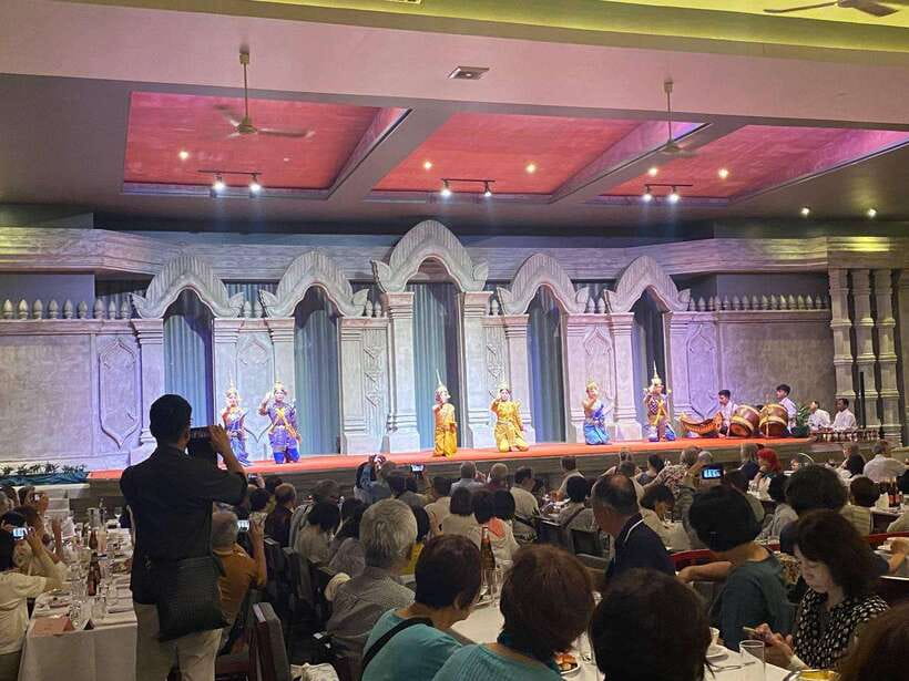 Siem Reap: Apsara Dance Show & Dinner with Tuk-Tuk Transfers - Is the $29 price fair?