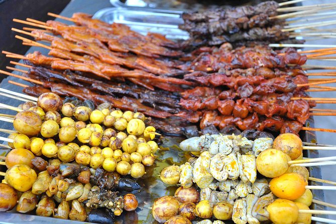 Siem Reap Evening Street foods Tours by Tuk Tuk - The first 30 minutes: getting to know Khmer food