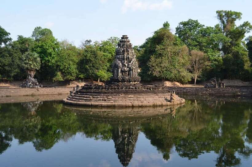 Siem Reap: Full-Day Tuk-Tuk Tour of Angkor Wat Temples - Why the tuk-tuk matters in a 10-hour day
