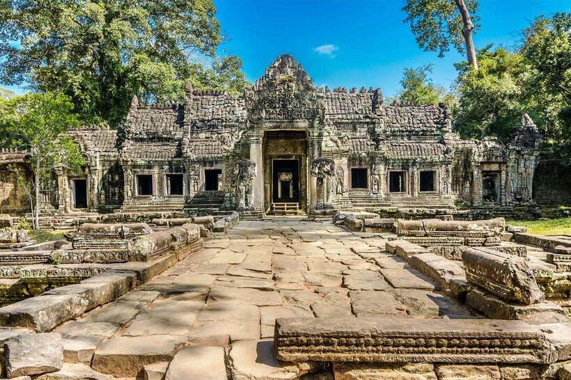 Siem Reap: Full-Day Tuk-Tuk Tour of Angkor Wat Temples - Starting at Angkor Wat