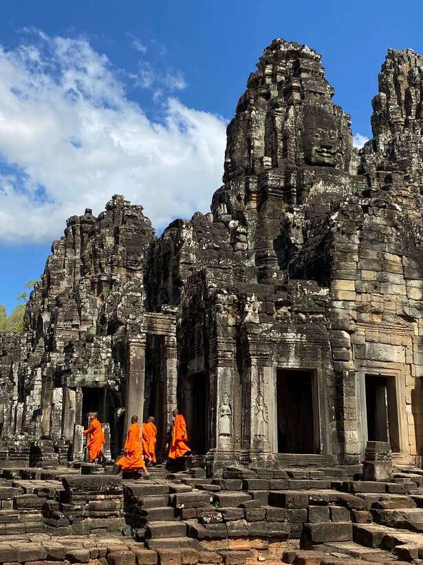 Siem Reap: Personalized Angkor Wat Sunrise/Set by TukTuk/Car - Angkor Thom, Victory Gate, and the royal center