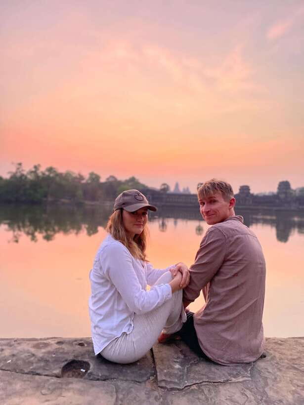 Siem Reap: Personalized Angkor Wat Sunrise/Set by TukTuk/Car - Tuk-tuk comfort, guides, and transport choices